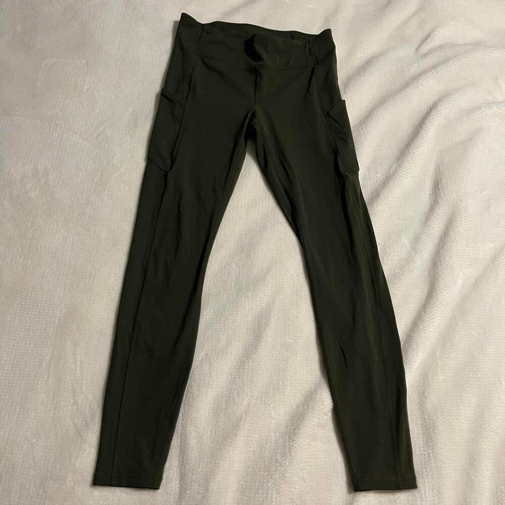 Lululemon army green leggings size 6